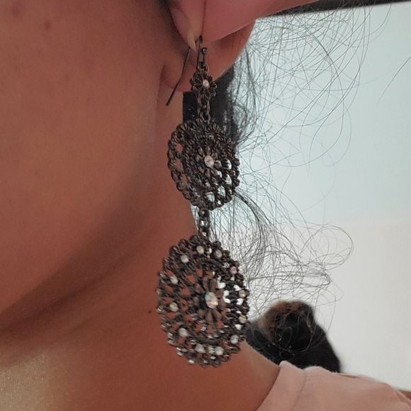 Earrings - Picture 3 of 3